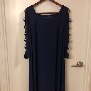 Beautiful Navy Evening Dress 👗